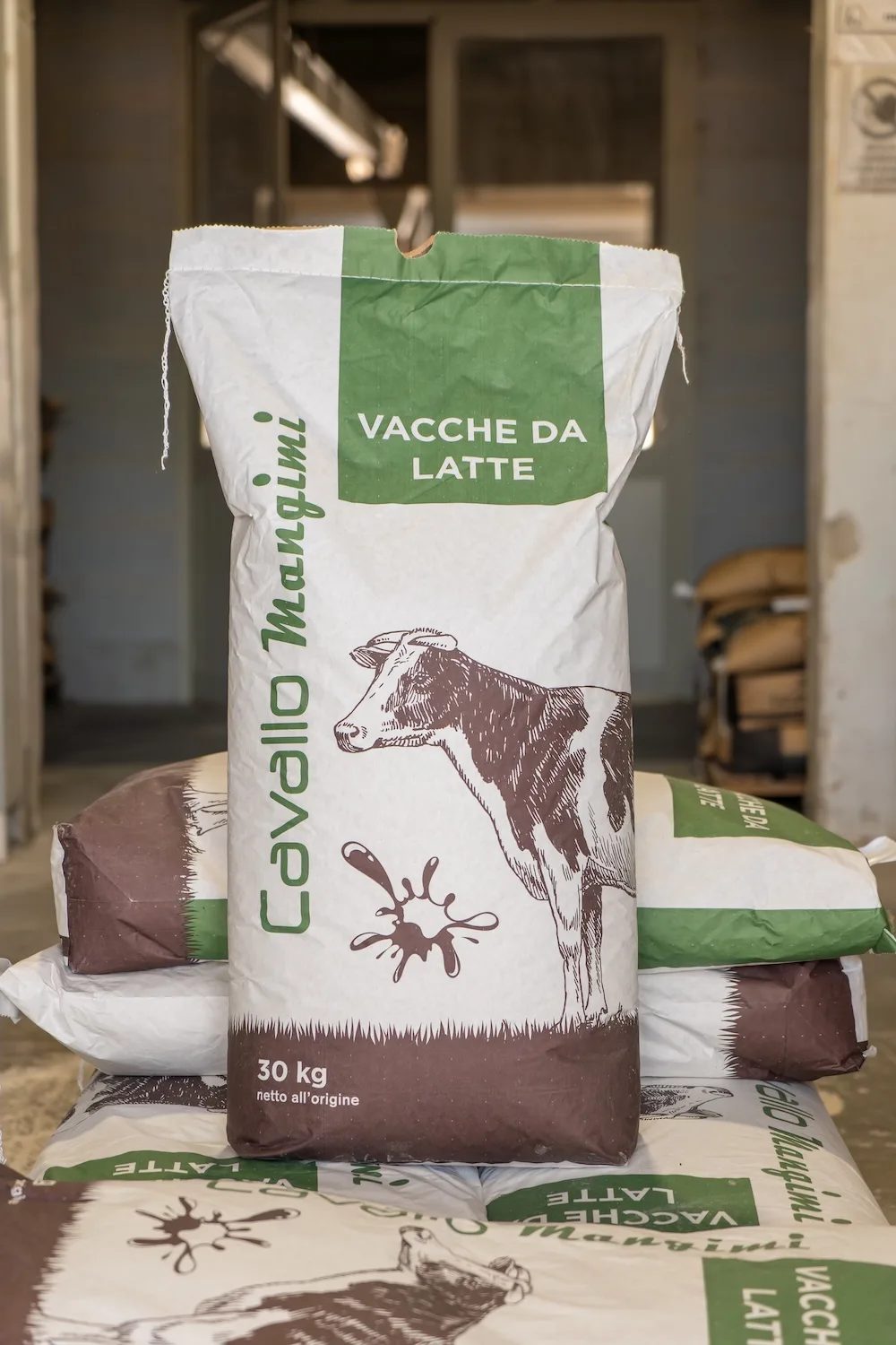 Confezione del mangime per vacche da latte